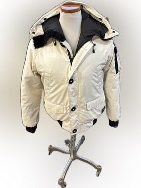 TNA Ronne Parka